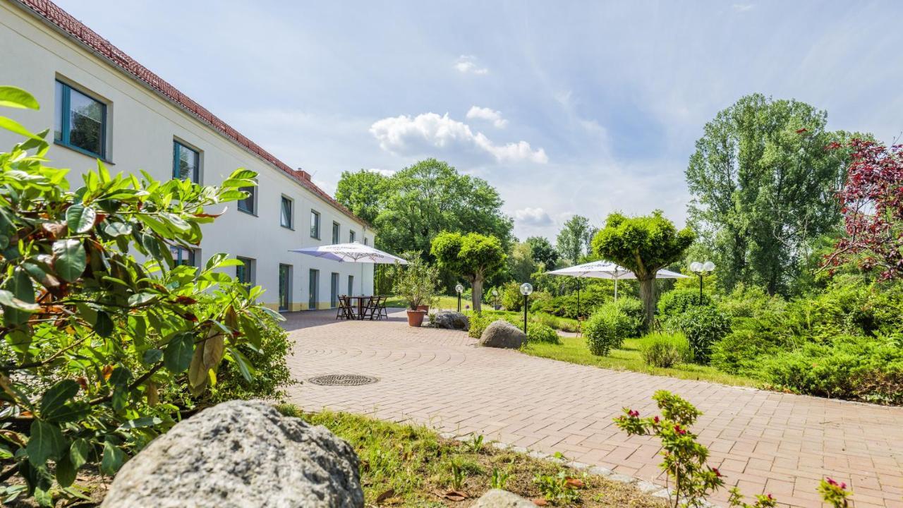 Seepark Hotel Am Wandlitzsee Kültér fotó